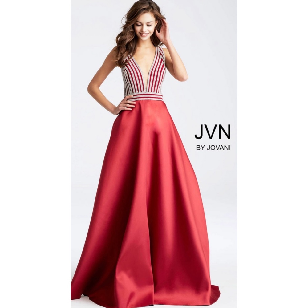 JVN54705 MAKE AN OFFER burgundy crystal sweetheart bodice prom pageant ballgown
